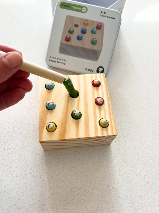 Juego de pesca gusanos